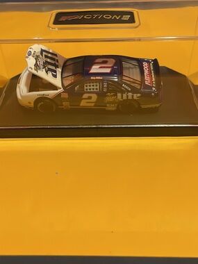 Action Racing Collectible #2 Miller Lite Diecast Car